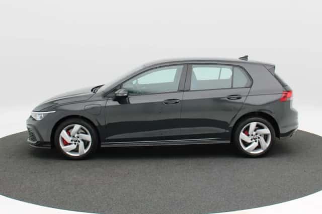 Volkswagen Golf (2022) thumbnail 10