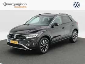 Volkswagen T-Roc (2024) thumbnail 1