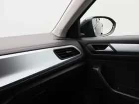 Volkswagen T-Roc (2024) thumbnail 29