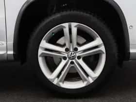 Volkswagen Tiguan (2016) thumbnail 11