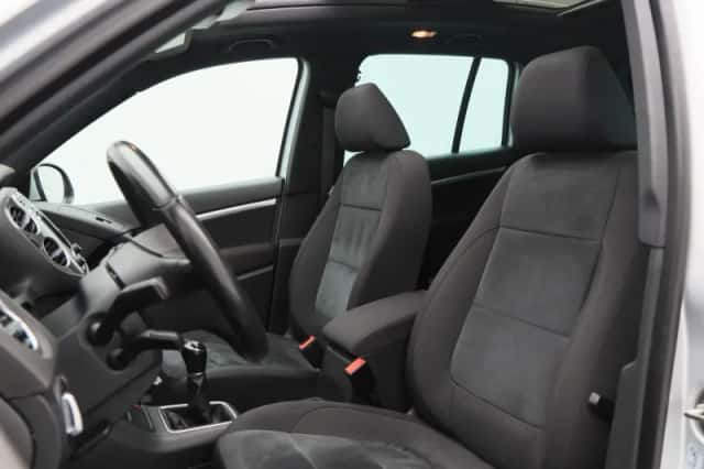 Volkswagen Tiguan (2016) thumbnail 18