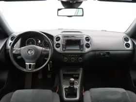Volkswagen Tiguan (2016) thumbnail 32