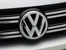 Volkswagen Tiguan (2016) thumbnail 9