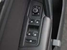 Volkswagen Tiguan (2019) thumbnail 19