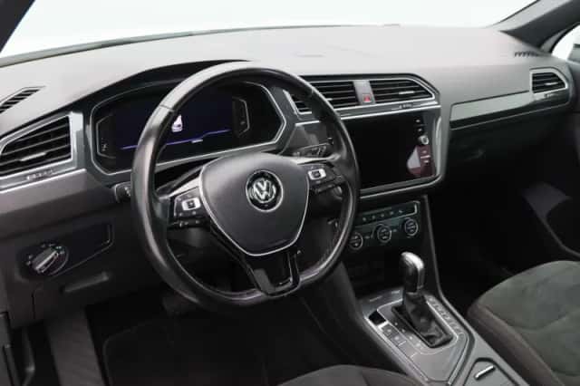 Volkswagen Tiguan (2019) thumbnail 3