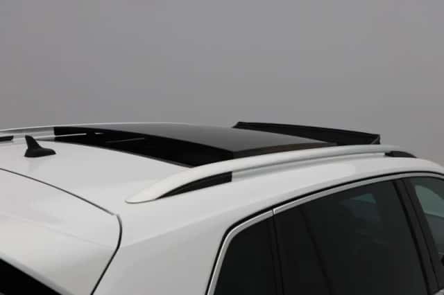 Volkswagen Tiguan (2019) thumbnail 22