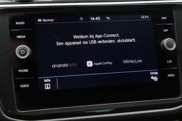 Volkswagen Tiguan (2019) thumbnail 30