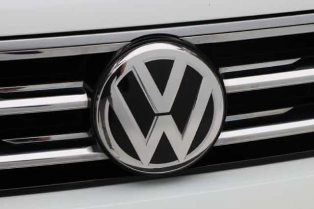 Volkswagen Tiguan (2019) thumbnail 9