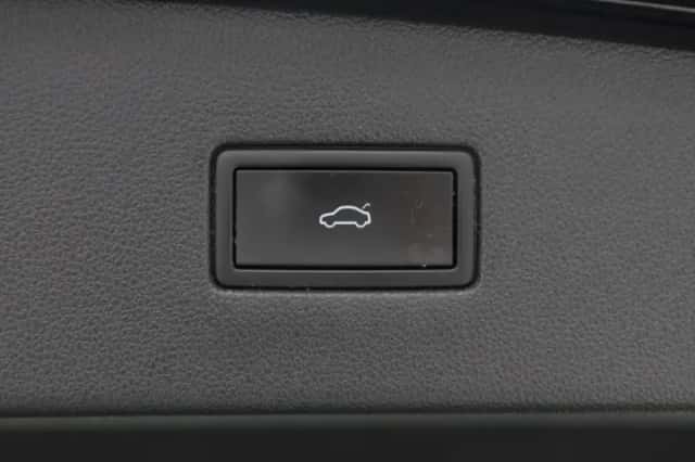 Volkswagen Tiguan (2023) thumbnail 20
