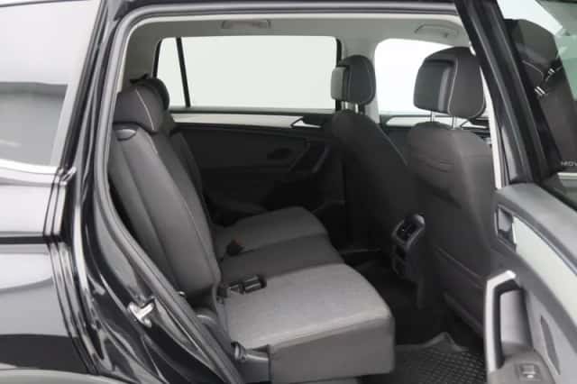 Volkswagen Tiguan (2023) thumbnail 40