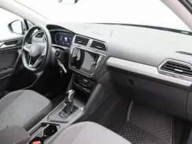Volkswagen Tiguan (2023) thumbnail 41