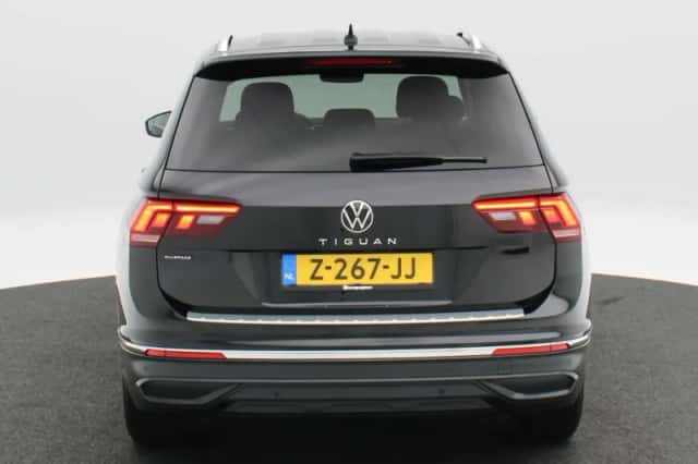 Volkswagen Tiguan (2023) thumbnail 6