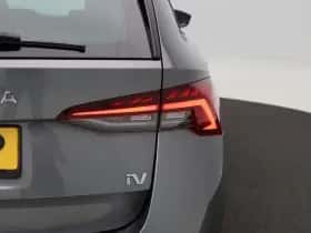 Škoda Octavia (2022) thumbnail 12