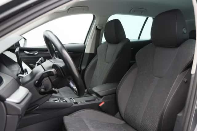Škoda Octavia (2022) thumbnail 19