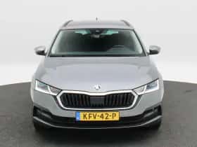 Škoda Octavia (2022) thumbnail 4