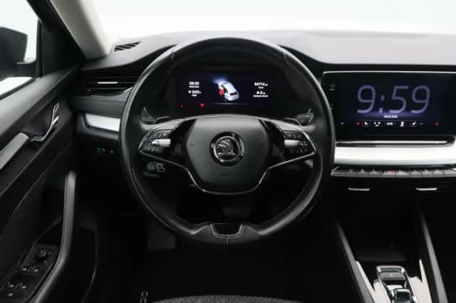 Škoda Octavia (2022) thumbnail 33