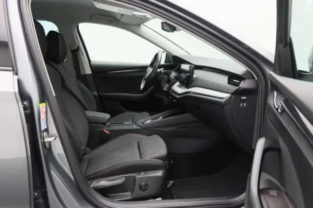 Škoda Octavia (2022) thumbnail 36