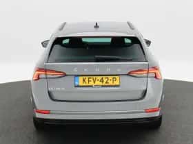 Škoda Octavia (2022) thumbnail 5