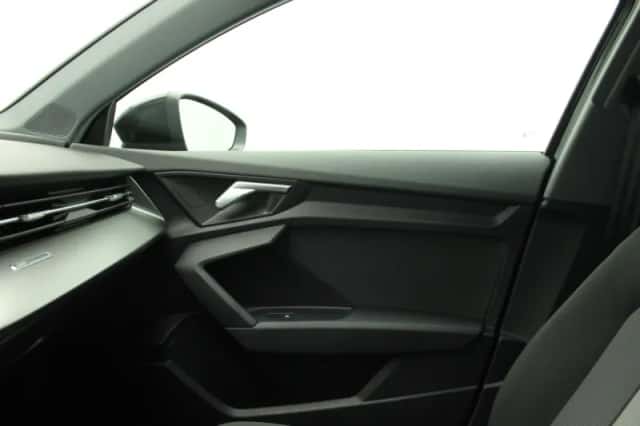 Audi A3 (2021) thumbnail 30