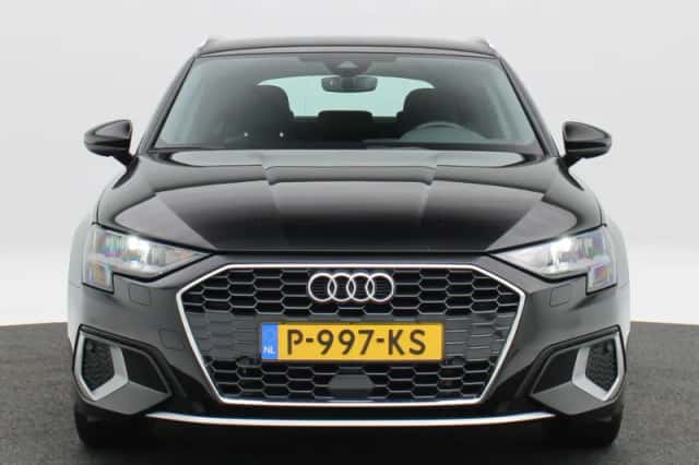Audi A3 (2021) thumbnail 4