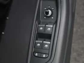 Audi A4 (2023) thumbnail 18