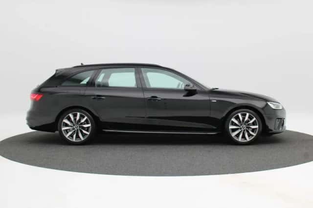 Audi A4 (2023) thumbnail 6