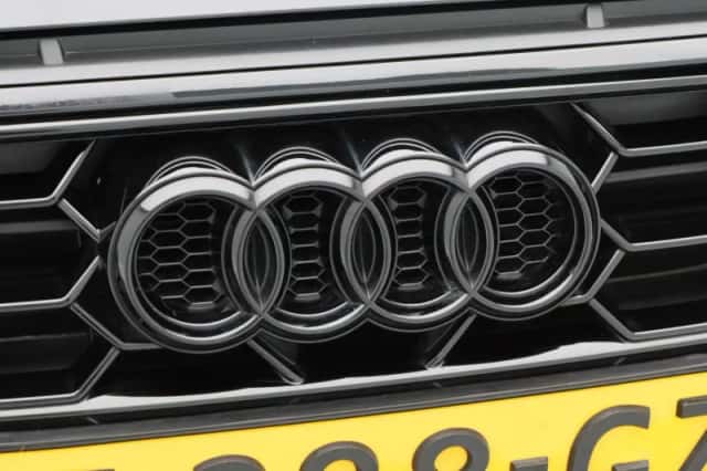 Audi A4 (2023) thumbnail 9
