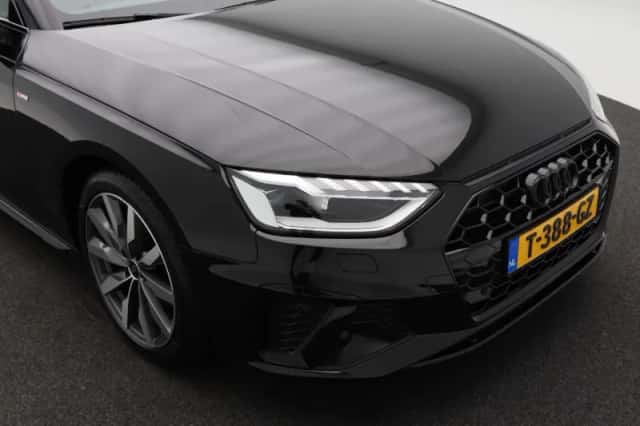 Audi A4 (2023) thumbnail 10
