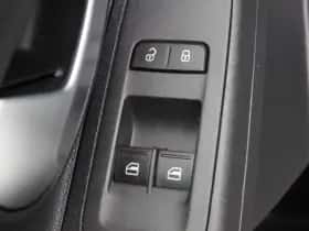 Volkswagen Up! (2023) thumbnail 16