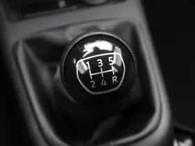 Volkswagen Up! (2023) thumbnail 20