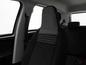 Volkswagen Up! (2023) thumbnail 23