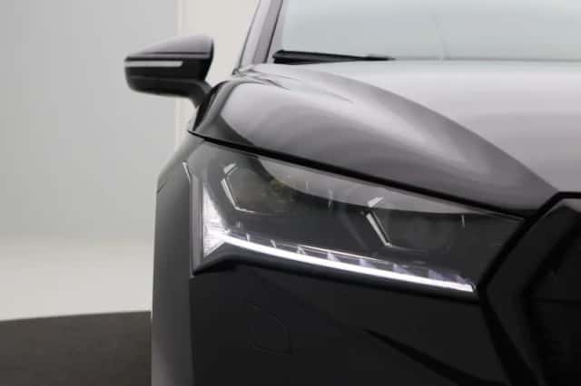 Škoda Enyaq (2025) thumbnail 11