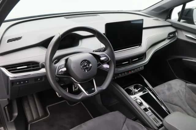 Škoda Enyaq (2025) thumbnail 4