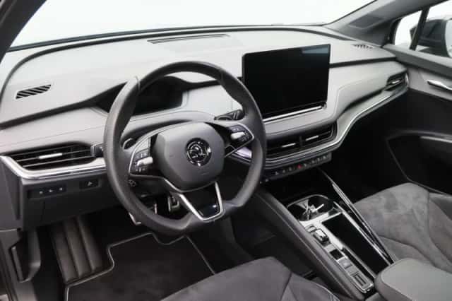Škoda Enyaq (2025) thumbnail 4