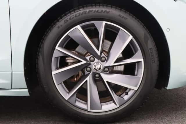 Škoda Enyaq (2022) thumbnail 13
