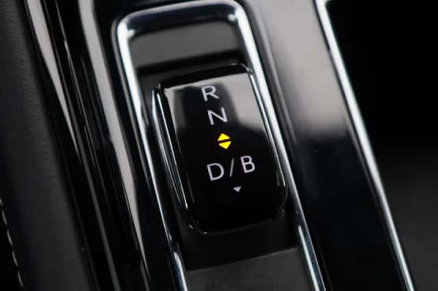 Škoda Enyaq (2022) thumbnail 31