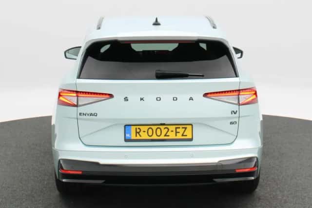 Škoda Enyaq (2022) thumbnail 6