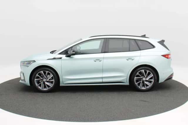 Škoda Enyaq (2022) thumbnail 8