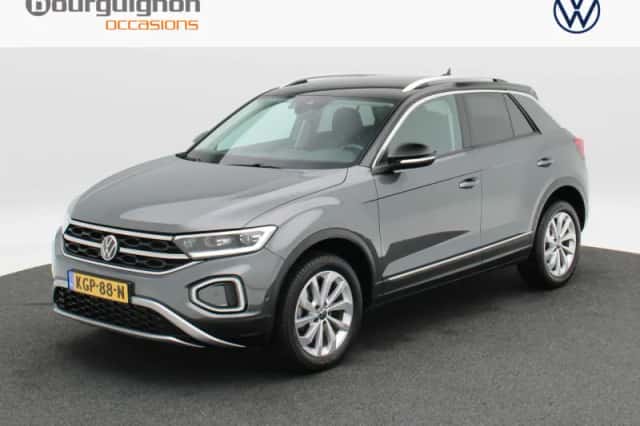 Volkswagen T-Roc (2022) thumbnail 1