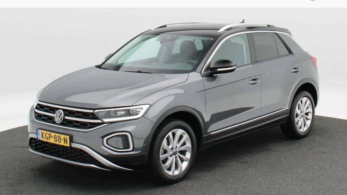 Volkswagen T-Roc (2022) — foto 1