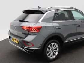 Volkswagen T-Roc (2022) thumbnail 13