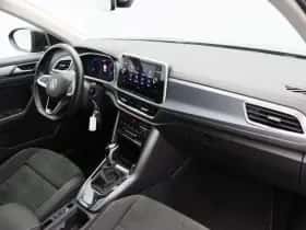 Volkswagen T-Roc (2022) thumbnail 36