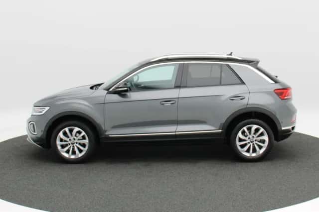 Volkswagen T-Roc (2022) thumbnail 7