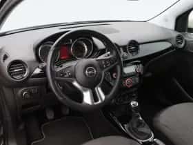 Opel Adam (2016) thumbnail 3
