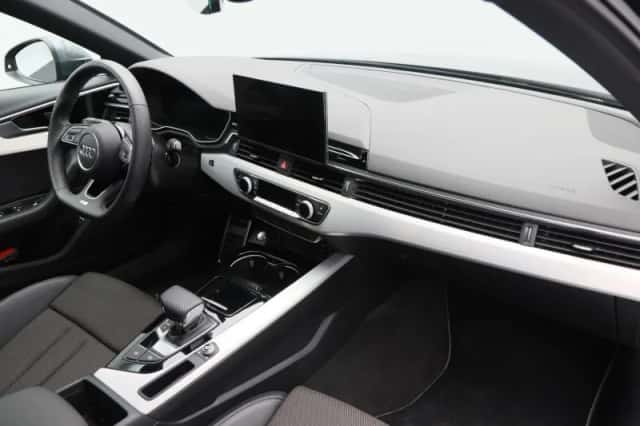 Audi A4 (2024) thumbnail 38