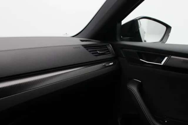 Škoda Superb (2024) thumbnail 33