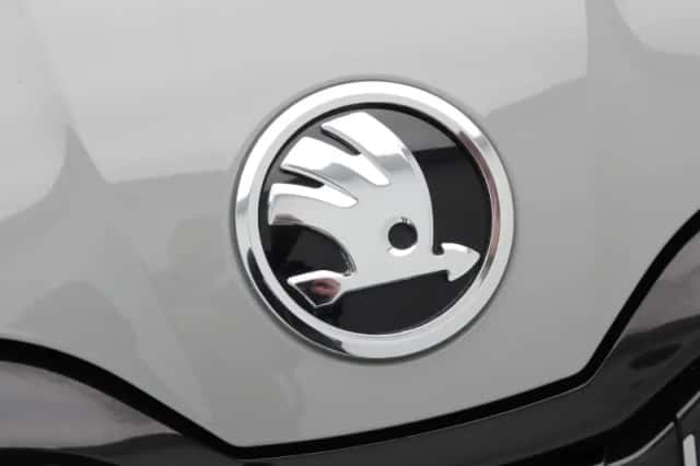 Škoda Superb (2024) thumbnail 10