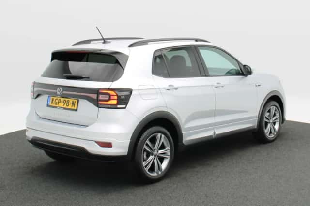 Volkswagen T-Cross (2023) thumbnail 2