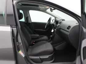 Volkswagen Polo (2013) thumbnail 10