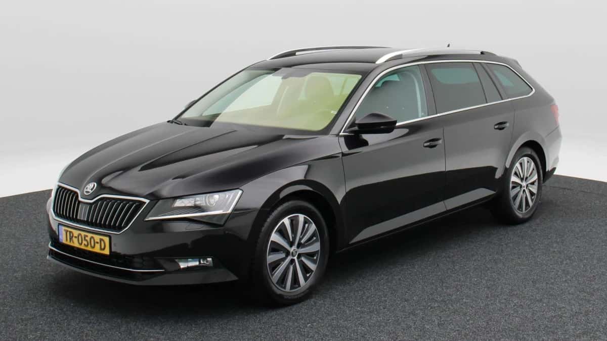 Škoda Superb (2018) — foto 1